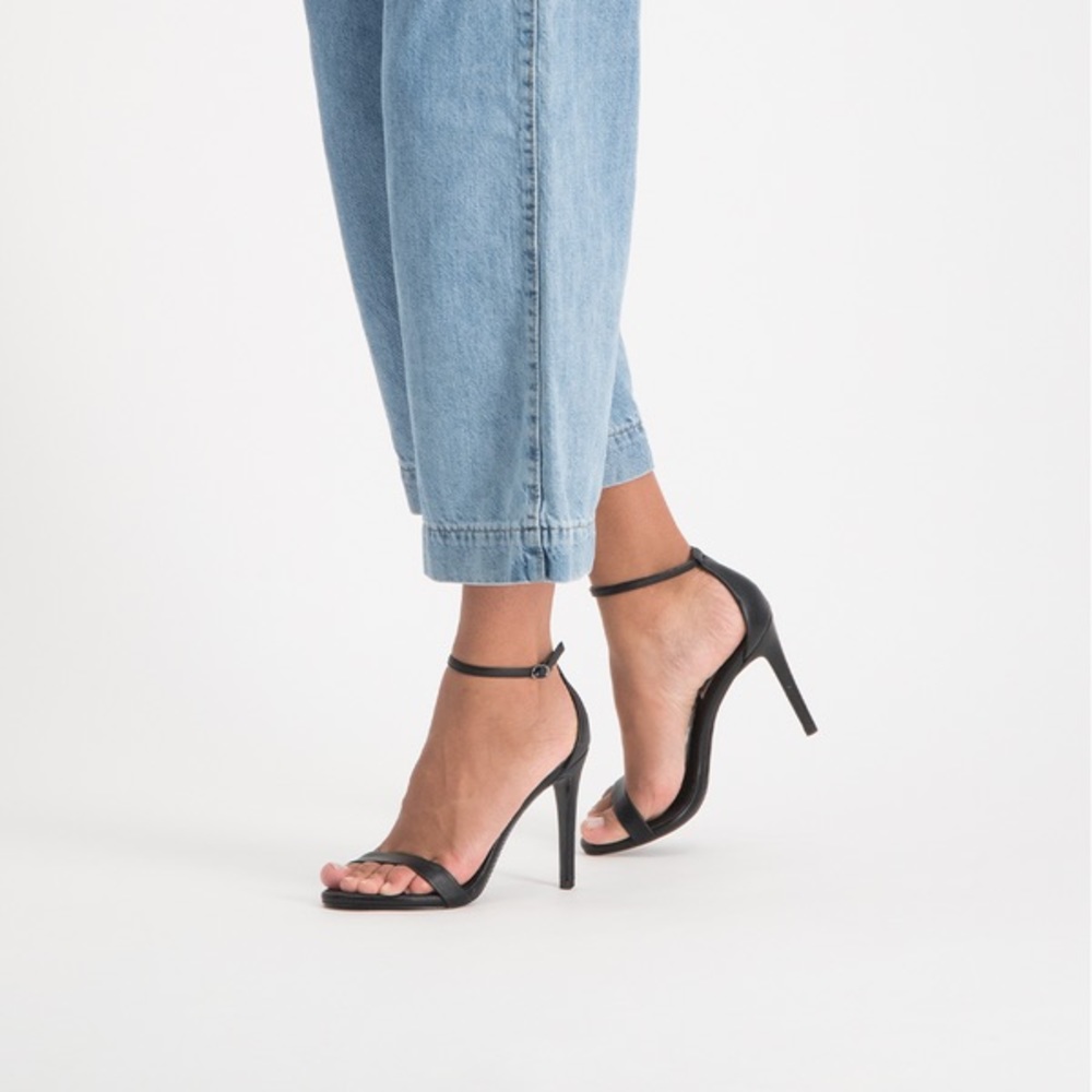 Steve Madden Stecy Leather Sandal Open Toe